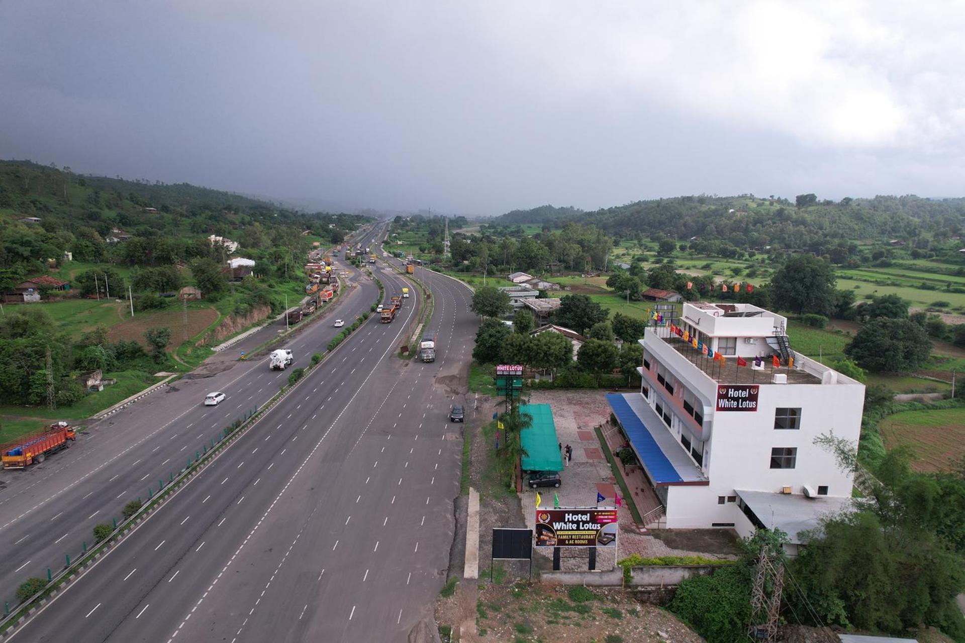 Hotel White Lotus Dungarpur Kültér fotó