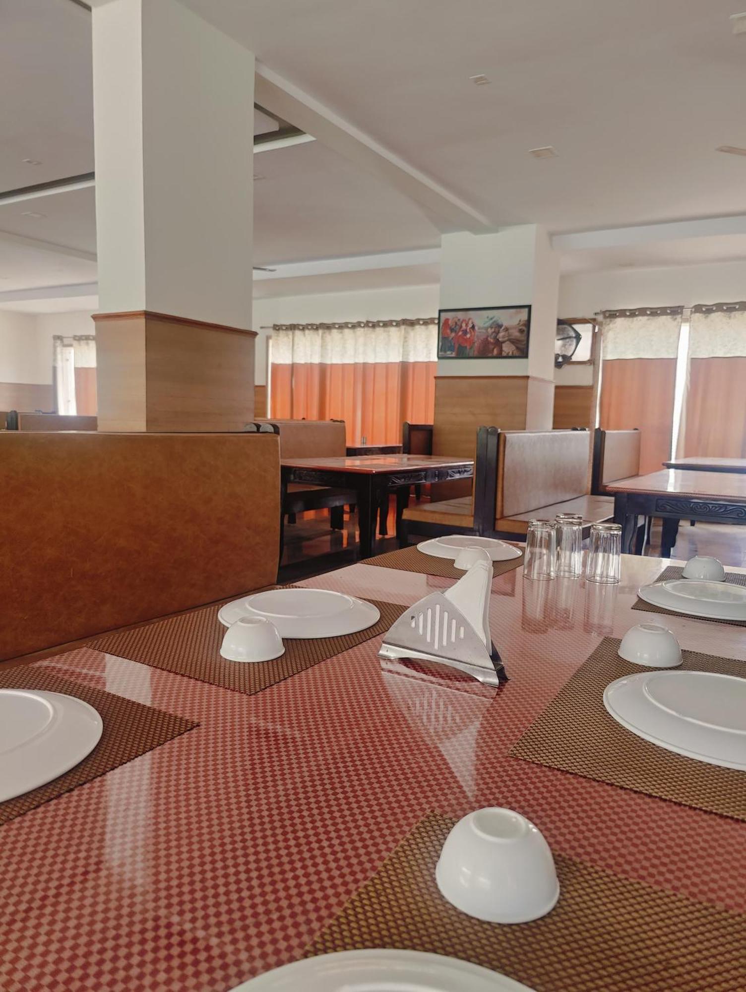 Hotel White Lotus Dungarpur Kültér fotó